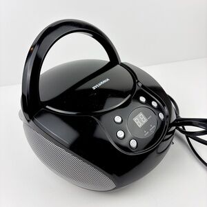 Sylvania Portable CD Player AM/FM Boombox model SRCD261-B, Battery or Plug in